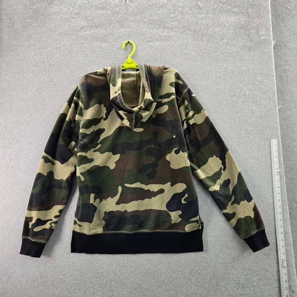 Levis domestic orders